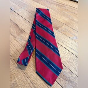 Robert Talbott 100% Silk Hand Sewn Tie. Red/Blue/Green/Yellow Strip. Vintage